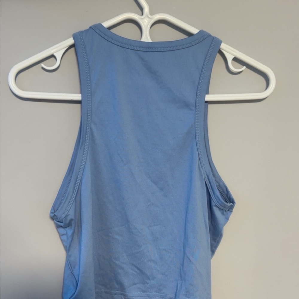 SHEIN 4pcs Pack Crew Neck Tank Tops - Picture 10 of 10